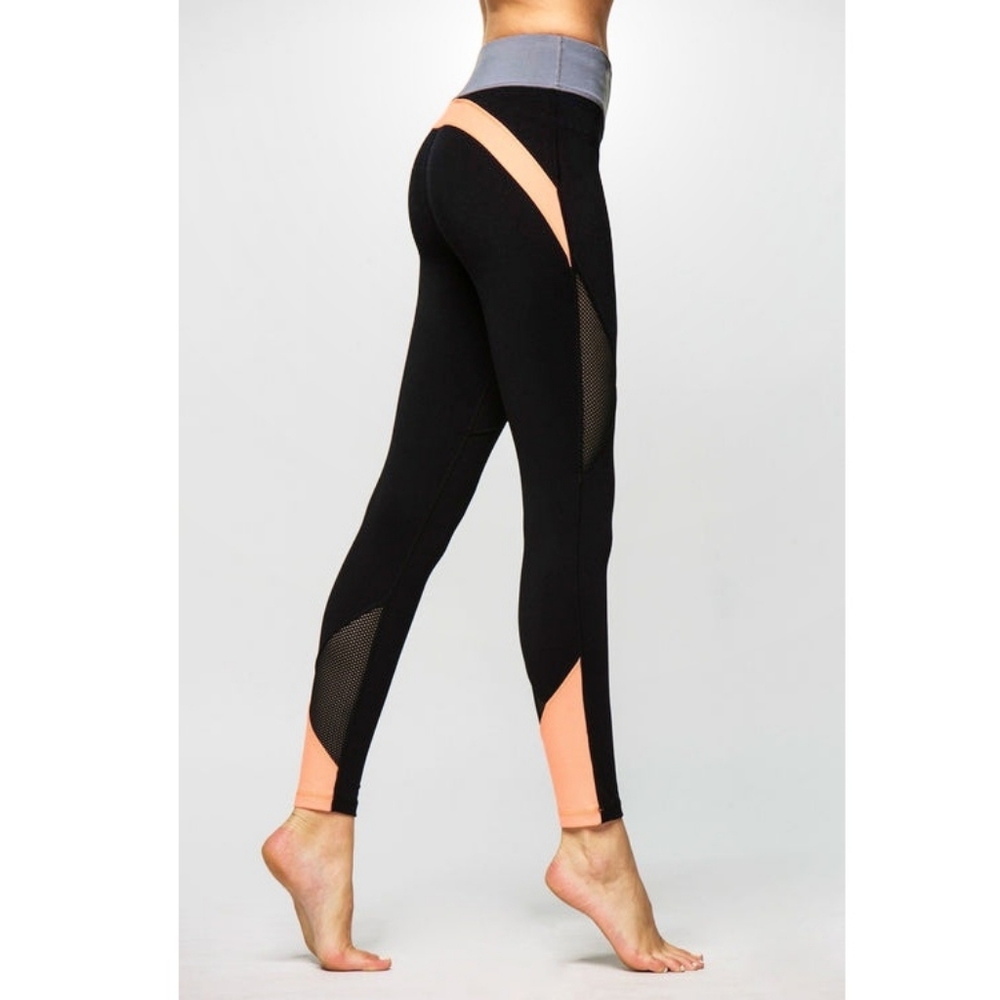 Titika Cole High Rise Leggings Size 4 Black